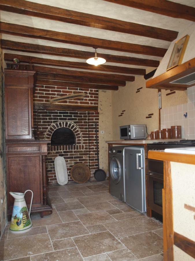 Gites Les Terriers Saint-Jean-Froidmentel ภายนอก รูปภาพ